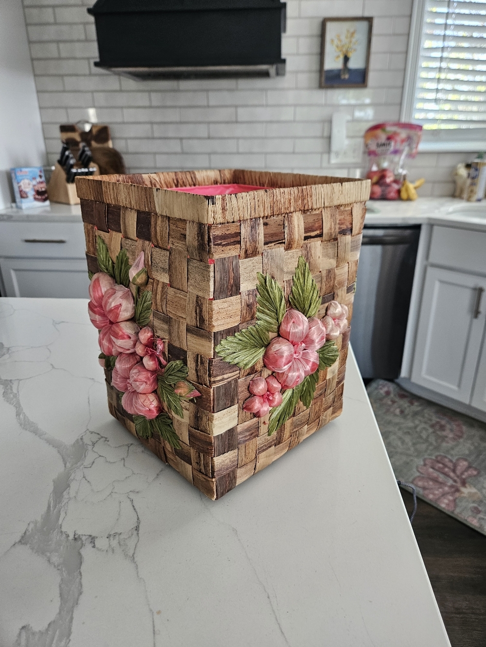 Handcrafted Woven Wicker Floral Deco rative Holder Trashcan Planter Phillipines